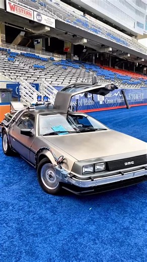 🚨 2026 EVENTS — LEVEL UP 🚨 If you’re planning a wedding, corporate event, birthday, photoshoot, film project, or brand activation… now is the perfect time to book a DeLorean Time Machine for your 2026 event. This isn’t just a car — it’s an iconic centerpiece that stops crowds, sparks conversations, and creates unforgettable photo & video moments. ⚡️⏱️ Our screen-accurate Time Machine brings instant “wow factor” to any event, set, or celebration — and gives your guests something they’ll be talk