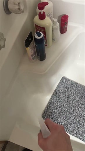 Shower Spray Product Demonstration