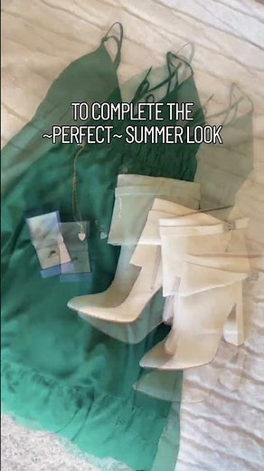 A Stylish Class Ring is the PERFECT Finishing Touch