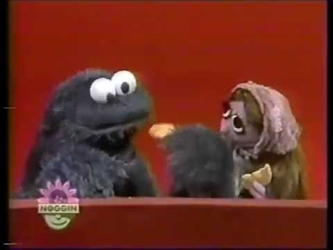 Sesame Street - Cookie Monster shares a Cookie