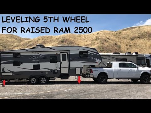 Leveling 5th Wheel for Raised RAM 2500