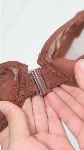 Meet the sheer mesh plunge bra that’s rewriting the rules.