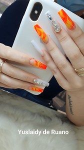 380K views · 9.9K reactions | Marbling, nail art. | Yuslaidy de Ruano | Facebook