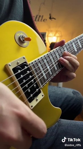 Sidos Riffs στο TikTok