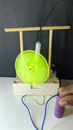 Bubble stick toy propeller speed at 7.4 V #motor #automobile #dcmotor #youtubeshorts #shorts