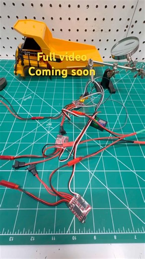 3 ESC’s, 1 battery, one project