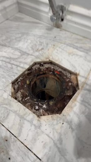 Toilet flange repair that will save YOU a lot of money..#plumbing #productreview #plumber #homeownertips #diy #twinhomeexperts #fyp #tips #OMG | Twin Home Experts