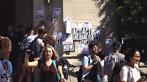 5.7K views · 63 reactions | On Sep. 25, hundreds of student protesters marched out of their classes at noon and gathered on Cross Campus to initiate a strike against Yale's investment in fossil fuels and Puerto Rican debt. This is what we saw and heard. Watch more YTV here: https://yaledailynews.com/blog/category/ytv/ https://www.youtube.com/user/ydnmultimedia | Yale Daily News | Facebook