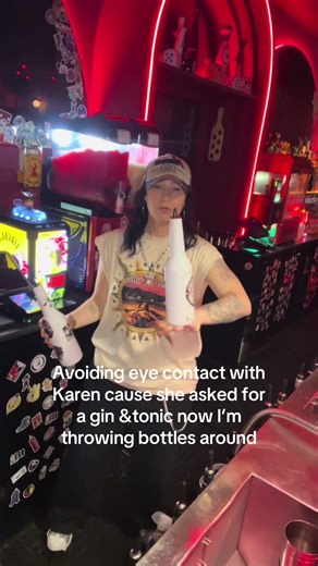 Mastering Bartending Skills: New Tricks for Flair