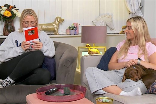Gogglebox's Izzi Warner issues warning to 'jealous' family member