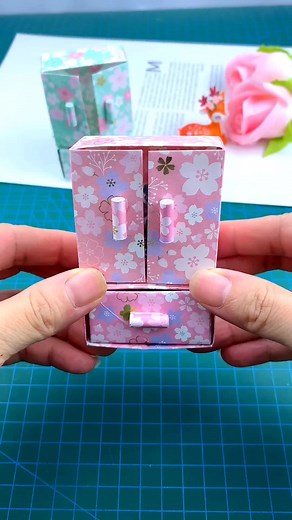 DIY Mini Bar Origami Tutorial for Kids and Friends