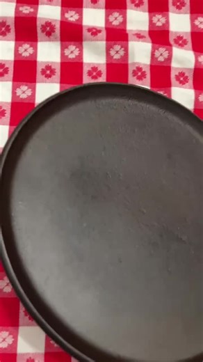 Antique Cast Iron Hand Round Griddle W Gate Mark, Raised No. 7, Restored - Etsy