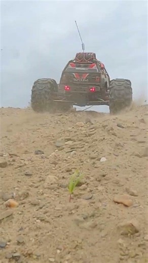 Epic 5X Slow Mo RC Drift! Watch the suspension work 🏎️💨