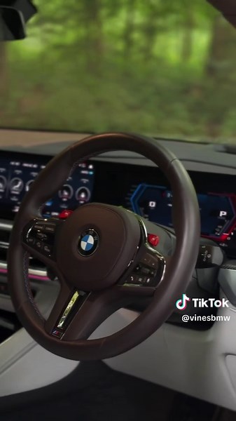 2023 BMW XM: Review and Features