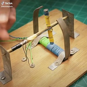 How to generate electricity #shorts ‪@ExperimentarEnCasa‬