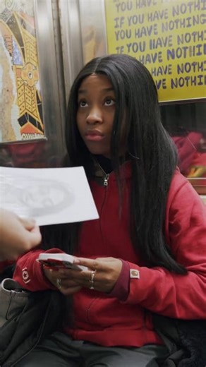 Devon Rodriguez's subway sketches reactions = pure art magic 🎨✨ ➡️If you want to support Devon, checkout his limited edition watercolor prints that he sells for $199 USD, drawing, and painting course here: https://linktr.ee/devonrodriguezart ⬅️ Don't forget to follow Official Accounts of Devon Rodriguez: 💠 @devonrodriguezart & @devonrodriguez_espanol 💠 Twitter: @subwaydrawings #devonrodriguezart #NYCSubwayArtist #NYCArtist #artist #portraitdrawing #pencildrawing #drawingface #drawingrealism #