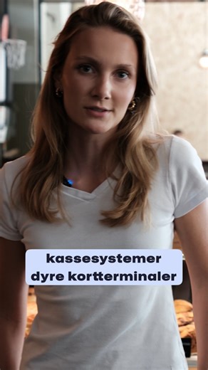 Eier du en restaurant, kafé eller bar? 👩‍🍳 Mange restauranter, kaféer og barer bytter nå til Superb fordi de er lei av å betale for mye for flere ulike systemer og leverandører. Hos Superb har vi samlet kassasystem, betalingsterminal og booking i én plattform – til markedets laveste priser. 👉 Se hvordan Superb kan spare deg både tid og penger. | Superb