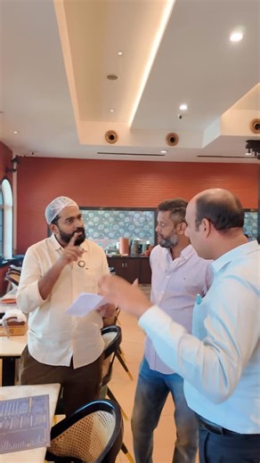 Rayudu Gari Military Hotel on Instagram: "🔥 Delivery alert! 🚀 Combo packs reach you by 7:30 PM on 31st Dec at Kakinada & Rajahmundry! 📞 Keep token IDs handy 📞 Call us for details: 6302733323 #rayudugarimilitaryhotel #andhraslargestrestaurant #nyedelivery #nye"