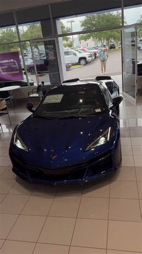 The 2027 Admiral Blue Grand Sport didn't sit in the showroom for long 😮‍💨💙
