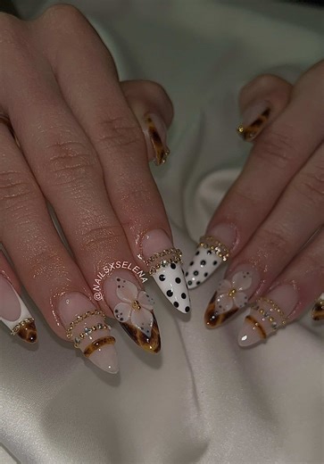 Chic Nail Inspo: Brown & Creative Designs