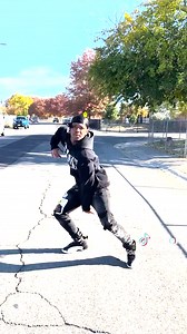 Join the #Keepmeup_dancechallenge with B.I | Show us your moves!