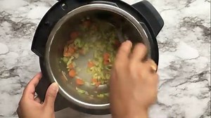 Alaskan Salmon Chowder | Healthy Salmon Chowder in Instant Pot (Video) » Foodies Terminal