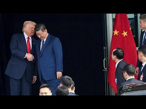 习近平和特朗普结束会谈，出门时特朗普冲习近平耳语，特朗普直接乘坐空军一号回国｜新闻特写20251030