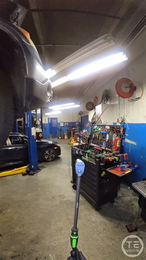 TE VIDEOS on Instagram: "Calmest Honda CR-V Oil Change. 🔧😗👌 #honda #crv #oilchange #pov #calming"