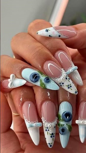 nail art #shortsfeed #simplenails #shortvideo