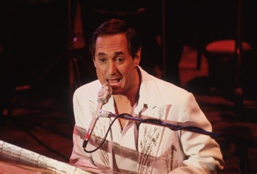 How Did Neil Sedaka Manage One of Pop’s Greatest Comeback Years in 1975?