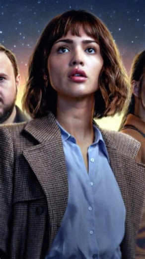 Cinematik| Memes| Movies | Entertainment | Quotes on Instagram: "♥️ Follow@cinematik.mov for more 🎥 : 3 body problem The story spans multiple timelines and follows a group of scientists who discover that humanity is facing an existential threat from an alien civilization called the Trisolarans. These aliens come from a planet in the Alpha Centauri system that experiences chaotic and unpredictable eras due to its three-sun system, making survival extremely difficult. #explorepage #movie #movies 