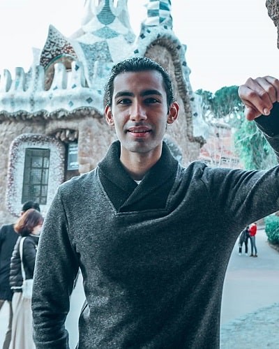 Aadar Malik Wiki, Height, Age, Girlfriend, Family, Biography & More - WikiBio