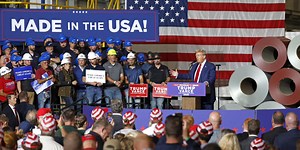 Trump Amps Up Rhetoric to Keep Immigration at Center of Election