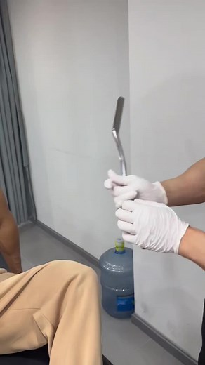 U need the oil to relax the muscles #😍😍😍 #boyfriend #muscle | boyfriend