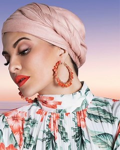 50K views · 54 reactions | It's all about the floral patterns this summer. Just like how Jacqueline Fernandez is flaunting this look with Splash! ❤️ Shop Now: www.fabones.com | Splash Fashions Bangladesh | Facebook