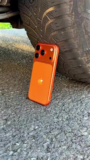 The Most Satisfying ASMR Crunching Sounds