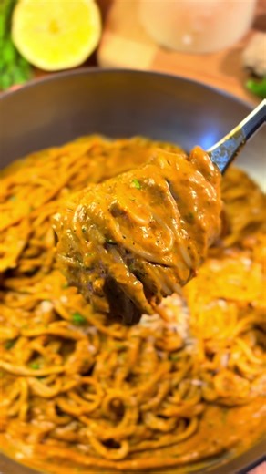 Creamy Roasted Red Pepper Pasta Sauce