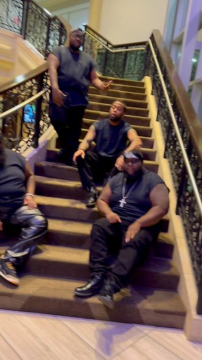 690K views · 30K reactions | How them R&B videos use to be in the 2000’s  Jagged Edge | Rocyaeardrumz | Facebook