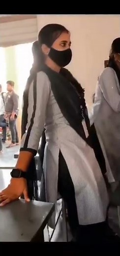 Viral Beautiful Indian School Girl - Desi