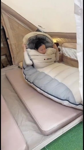 You can walk in your sleeping bag😏#goodstuff #goodthings #lifehacks #campinglife #useful #fyp #foryou - Sandra D. Harison | Sandra D. Harrison