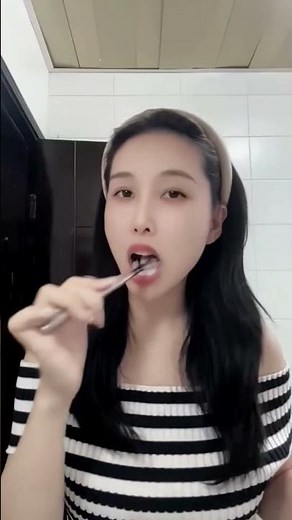 3D 3-Sided Toothbrush: 360° Wraparound Clean! 🦷 #OralCare #DentalHacks #Toothbrush