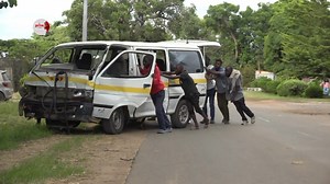 Paipa pano😥... Cat🐈🐈-rat 🐀🐀chase cause an accident in kabwe | Favourite Zambian Journalist - JP1