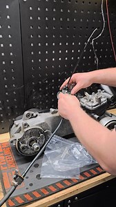 9.6K views · 74 reactions | Mise en place du banc d'essai scooter à l'atelier ! Nos mécaniciens testent les moteurs qu'ils reconditionnent !  #moteurs #scooter #reconditionnement #50Factory | 50factory.com | Facebook