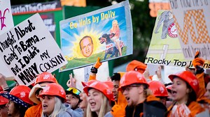 'College GameDay' at Tennessee: What are the rules for fans' signs on the show?