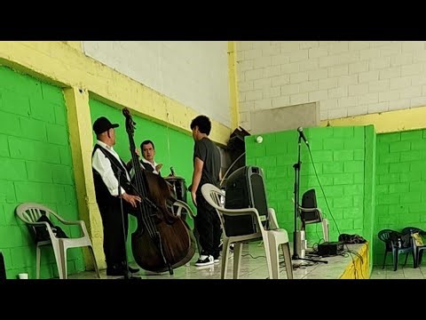 Mi lindo El Salvador está en vivo