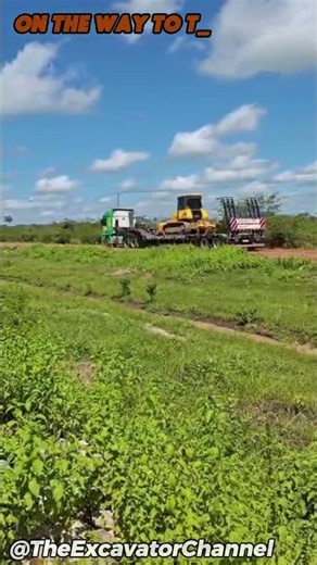 Heavy Iron Rolling to Site | Northeast Brazil Real Work 🇧🇷 #bulldozer #jobsite #earthmoving