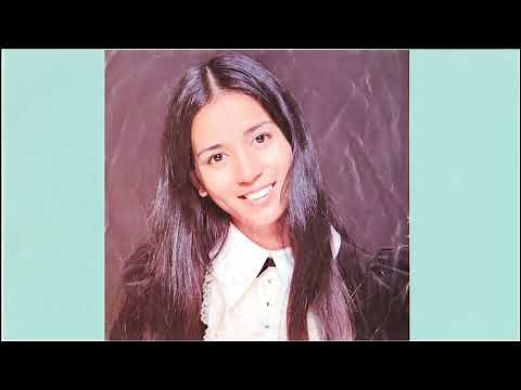 南沙織 早春の港