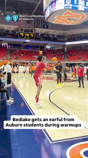 Charles Bediako gets an earful from the Auburn student section during warmups #alabamabasketball
