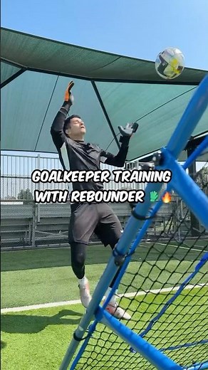 Goalkeeper Rebounder Training 🧤🔥 #goalkeeper #football #soccer