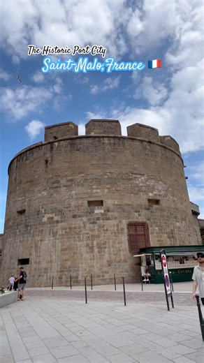 Saint-Malo #france #coastal #island #travel #beach #explore #shortvideo #exploremore #fyp #fypシ
